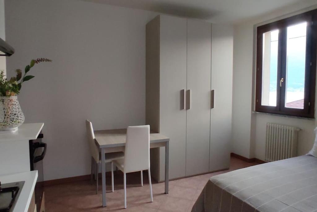 Appartamenti Regina Lake Como Dorio 外观 照片